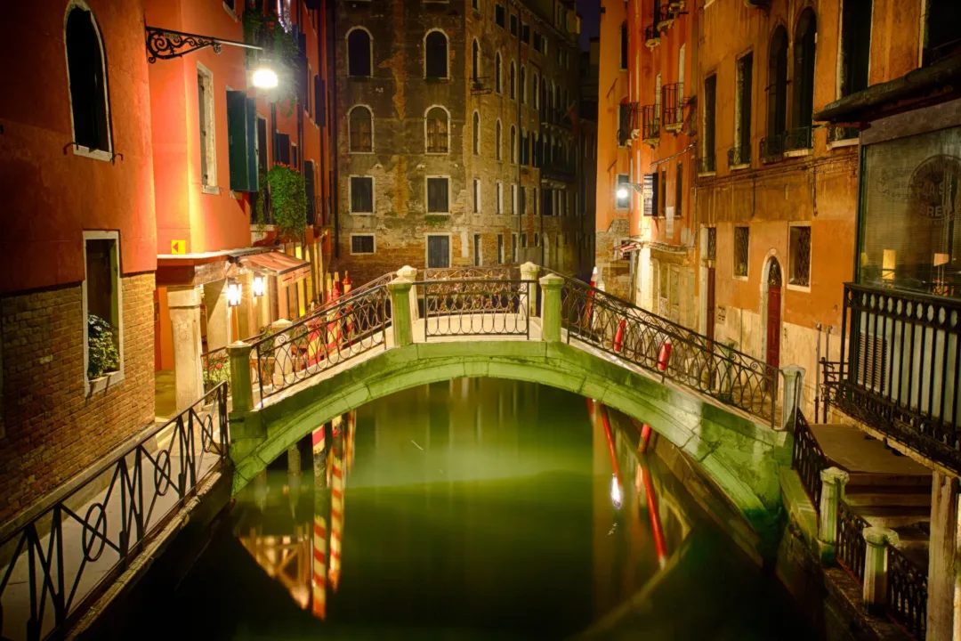 A picturesque bridge in Venice, connecting the enchanting canals